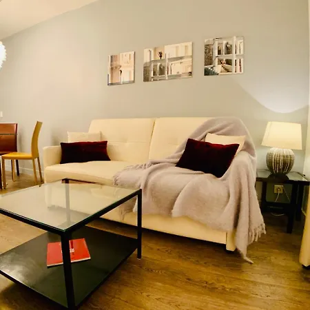 Massena Apartman